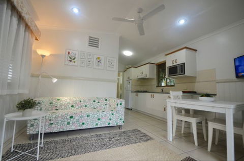 Barney Beach Accommodation - New South Wales Tourism  1