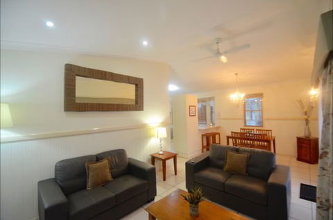 Barney Beach Accommodation - New South Wales Tourism  2