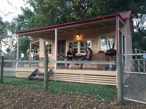 Baranduda Homestead B&B Cottages - New South Wales Tourism  4