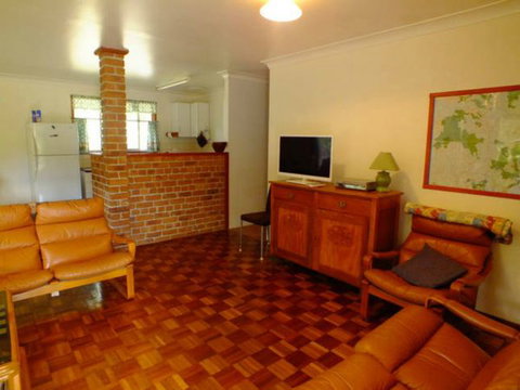 Bower Retreat - New South Wales Tourism  1