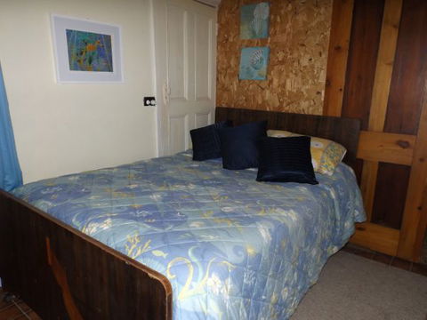Kirazz Cottage - New South Wales Tourism  6