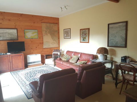 Twomey's Cottage - New South Wales Tourism  5