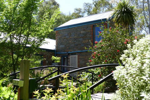 Willowbrook Heritage Bed & Breakfast - New South Wales Tourism  0