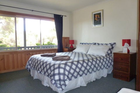 Arties Cottage Accommodation - New South Wales Tourism  2