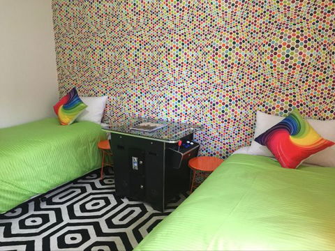 Barossa Retro BnB - New South Wales Tourism  6