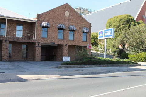 Bakery Hill Motel - New South Wales Tourism  6