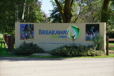 Breakaway Twin Rivers Caravan Park - New South Wales Tourism  9