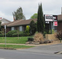 Bristol Hill Motor Inn  Peppas Licensed Restaurant - New South Wales Tourism 