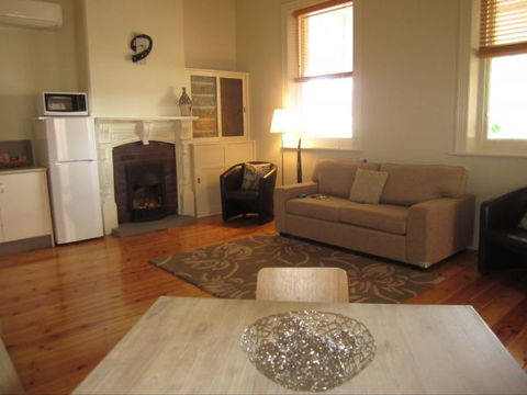 Clydesdale Cottage Bed & Breakfast - New South Wales Tourism  2