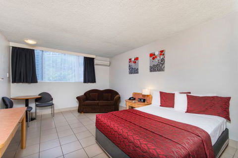 Comfort Inn Robert Towns - New South Wales Tourism  8