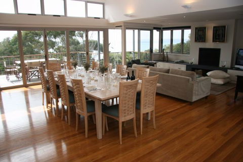 De Coudie Beach House - New South Wales Tourism  0