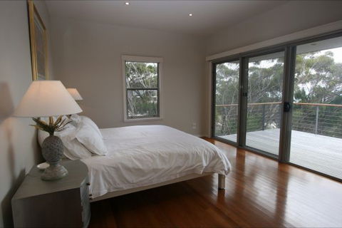De Coudie Beach House - New South Wales Tourism  7