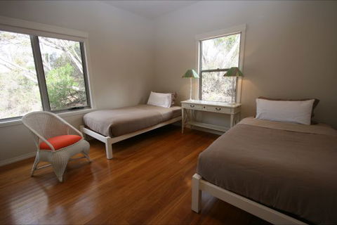 De Coudie Beach House - New South Wales Tourism  9