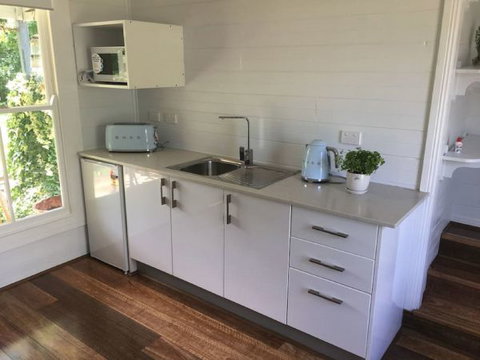 Drayshed Cottage - New South Wales Tourism  6