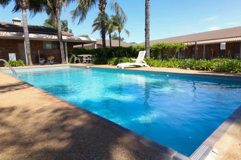 Exies Bagtown Motel - New South Wales Tourism  1
