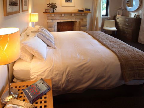 Frenchman's River - The Writer's House - New South Wales Tourism  6