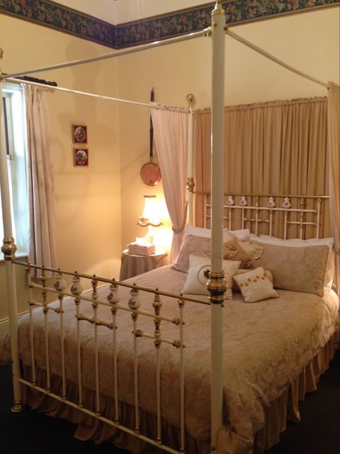 Gasworks Cottages Strathalbyn - New South Wales Tourism  3