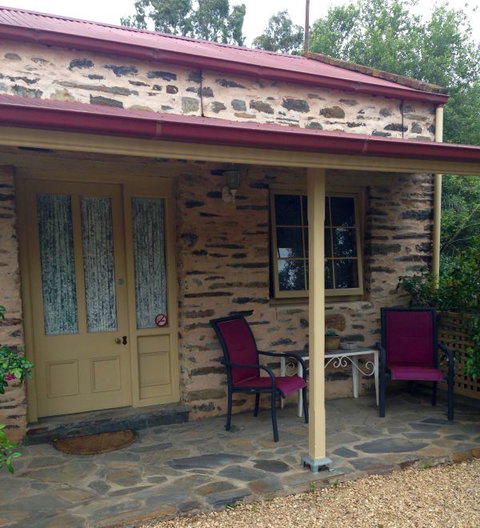 Gasworks Cottages Strathalbyn - New South Wales Tourism  9