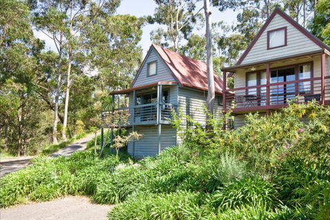Great Ocean Road Cottages - New South Wales Tourism  0