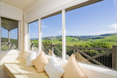 Johanna Seaside Cottages - New South Wales Tourism  0