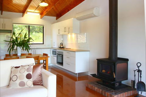Johanna Seaside Cottages - New South Wales Tourism  2
