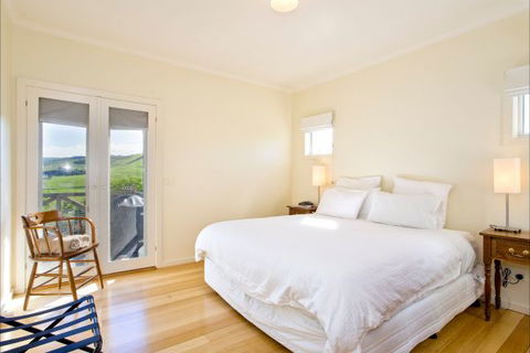 Johanna Seaside Cottages - New South Wales Tourism  9