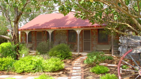 Langmeil Cottages - New South Wales Tourism  0