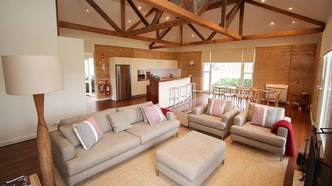 The Menzies Retreat - New South Wales Tourism  0