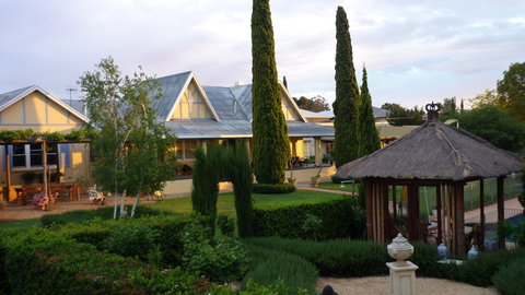 Berri Bed And Breakfast - New South Wales Tourism  0