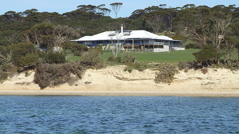 Doyles On The Bay Kingscote - New South Wales Tourism  3