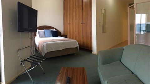 Limani Motel - New South Wales Tourism  1