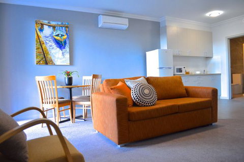 Mansfield Apartments - New South Wales Tourism  0