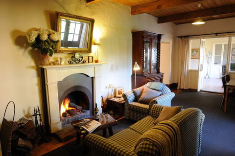 Merrijig Inn - New South Wales Tourism  5