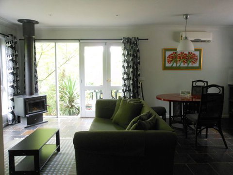 Merrimeet Cottages - New South Wales Tourism  9