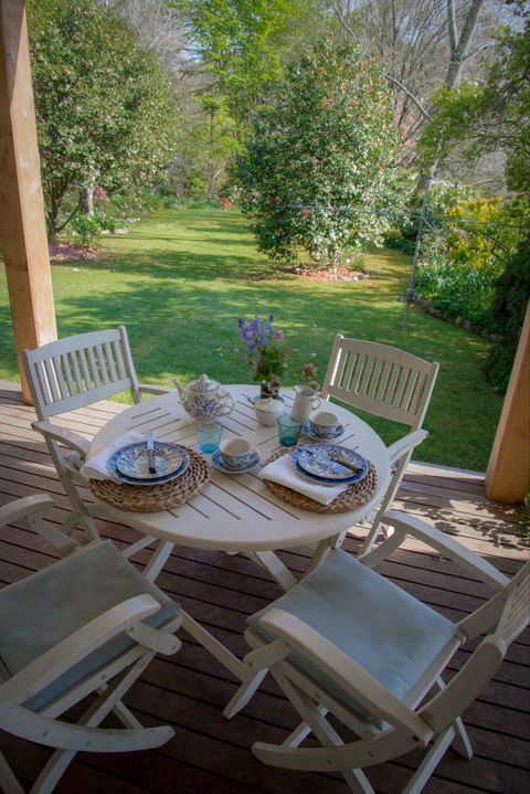 Mrs Simpson Cottage At Norala Garden - New South Wales Tourism  3