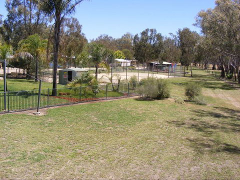 Murray River Hideaway Holiday Park - New South Wales Tourism  1