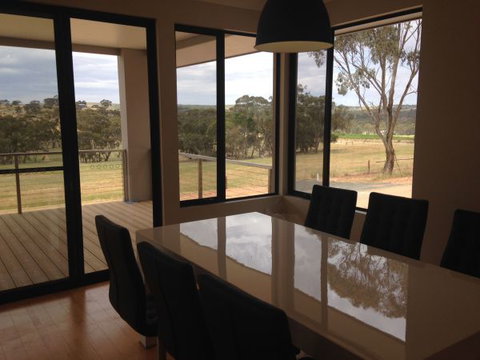 Neagles Retreat Villas - New South Wales Tourism  2