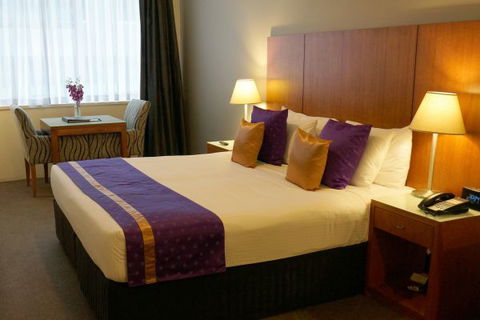 Park Regis Griffin Suites - New South Wales Tourism  2