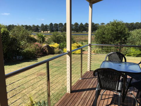Pelican Waters Holiday Park - New South Wales Tourism  0