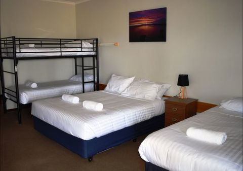 Port Albert Motel - New South Wales Tourism  6