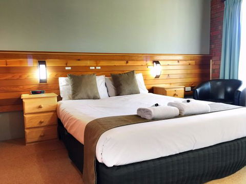 Port Campbell Motor Inn - New South Wales Tourism  1
