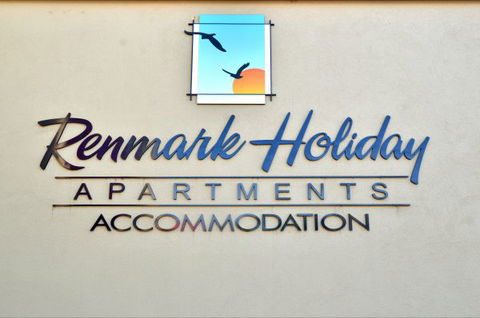 Renmark Holiday Apartments - New South Wales Tourism  0