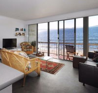 Rivermouth on Kingston Beach - New South Wales Tourism 