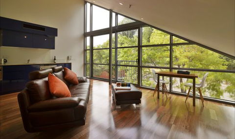 Salamanca Wharf Hotel - New South Wales Tourism  1
