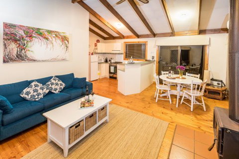Skillogalee Cottages - New South Wales Tourism  2