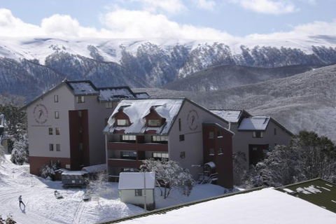 Snow Ski Apartments - New South Wales Tourism  0