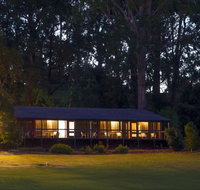 The Stirling Golf Club Motels - New South Wales Tourism 