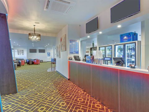 Burnie Central Townhouse Hotel  - New South Wales Tourism  3