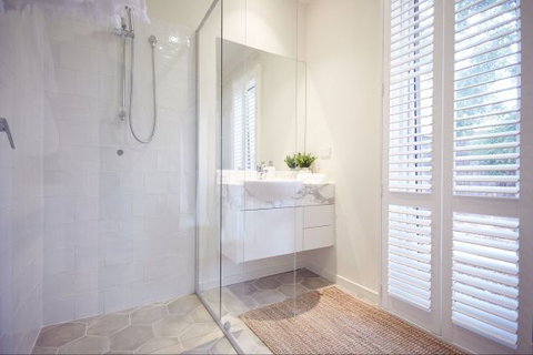 Verandah Retreat - New South Wales Tourism  3