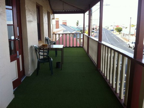 Victoria Hotel At Port MacDonnell - New South Wales Tourism  2